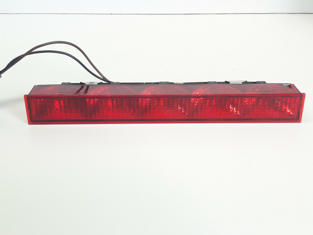 Vauxhall Vectra B 1998 Additional Brake Light 025035 GUST14092