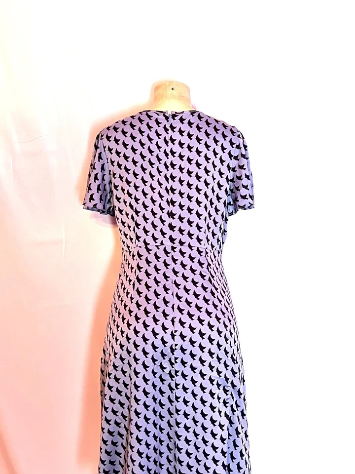 VESTIDO DE SEDA MANGA CORTA ESTAMPADO AZUL CLARO NORDSTROM SIGNATURE CON ESTAMPADO AZUL MARINO Foto 3 de 3