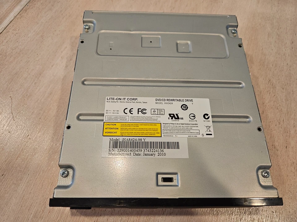 Lite-On iHAS424 DVD/CD Rewritable Drive iHAS424-98 Y - Black Bezel-Lightly Used - Image 3 of 4