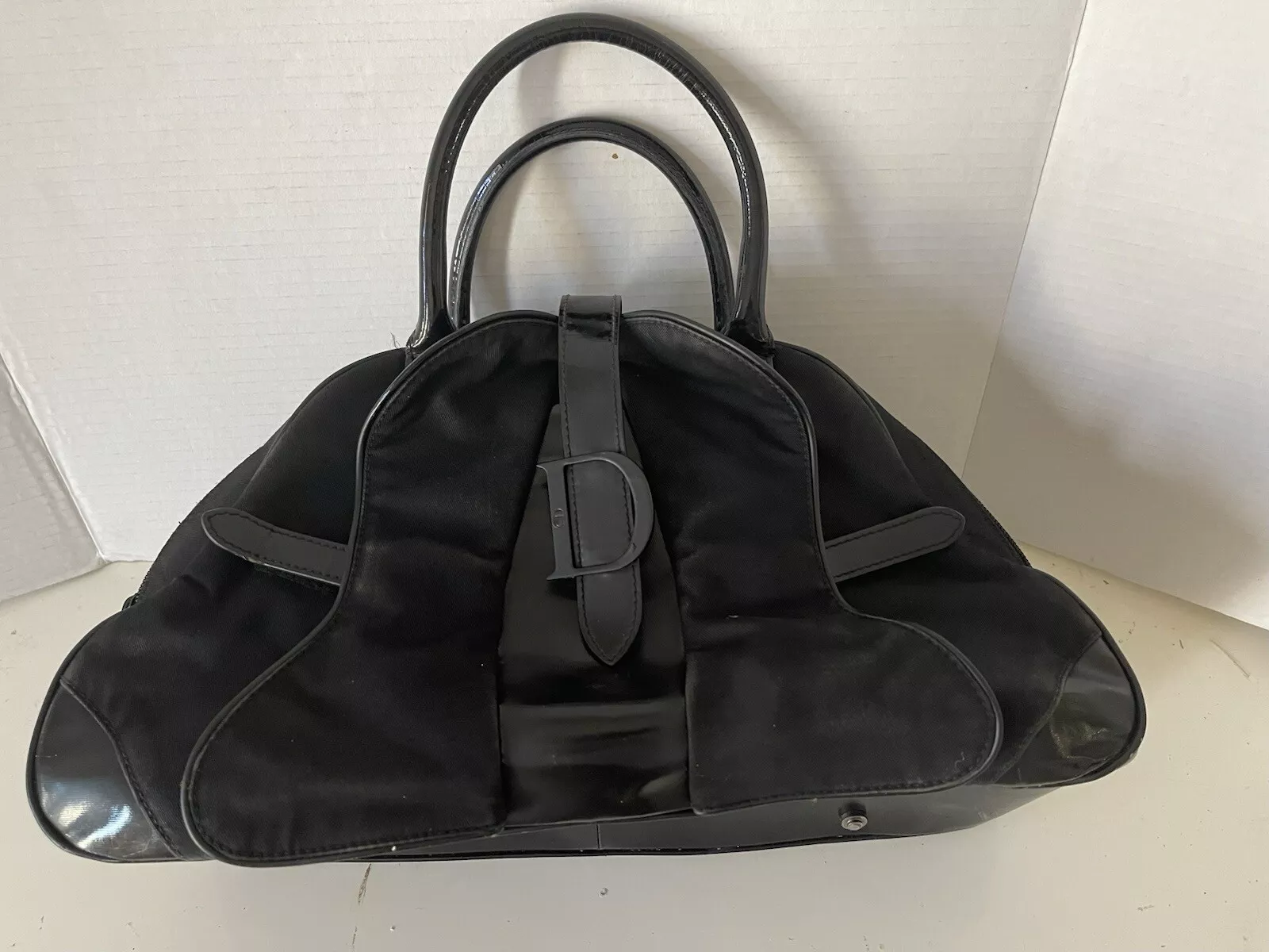 Sac Bowler D noir vintage Christian Dior par John Galliano
