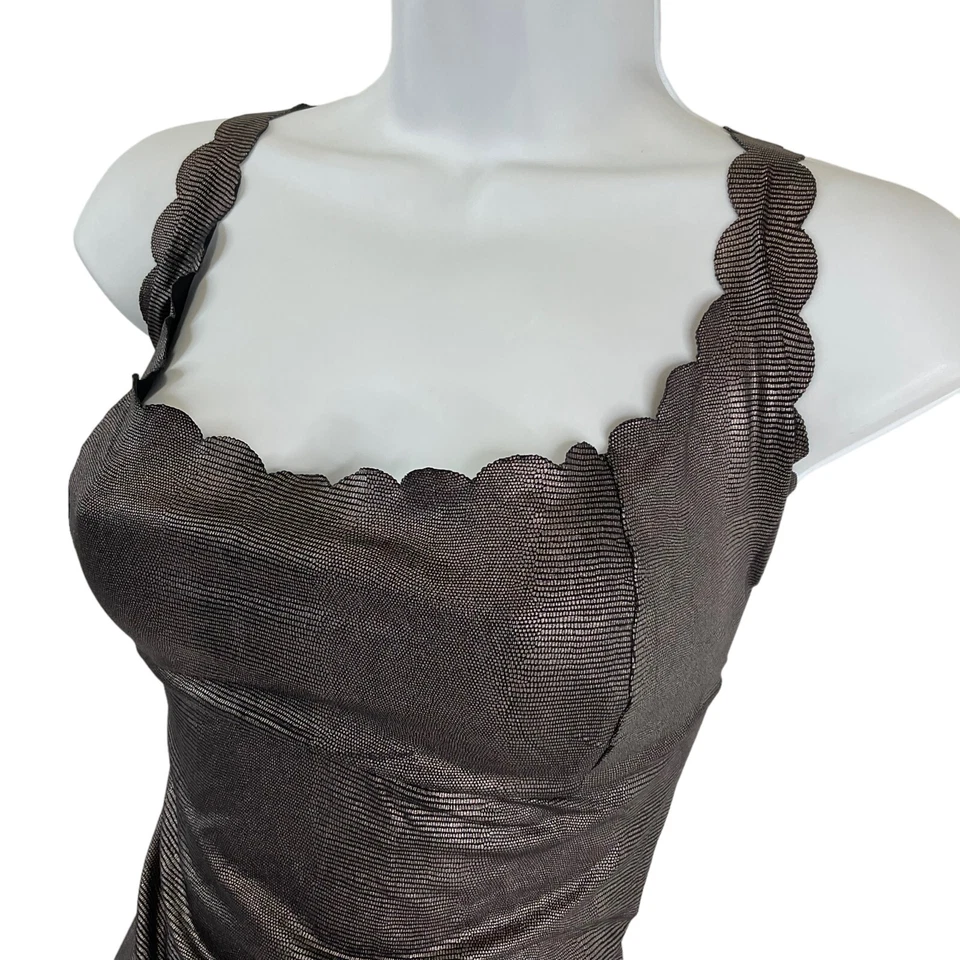 Traje de baño PilyQ para mujer talla D gris metal Gwen festoneado reversible una pieza $154 Foto 2 de 4