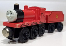 Thomas  Friends Wooden Railway 1994 James Flat Magnets Red Train Engine Used