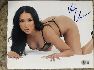 Vicky Chase Adult Film Star Signed 8X10 Photo With Beckett COA