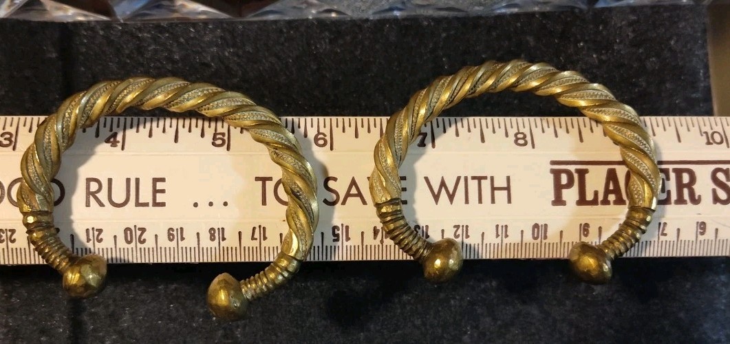 Vintage 2 Heavy Brass Cuff Bangle Bracelet Twiste… - image 3