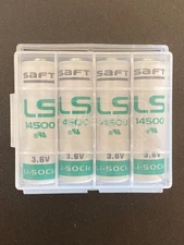 4-pack Saft LS14500 AA 3.6 Volt Lithium Batteries with Cases New Open Box