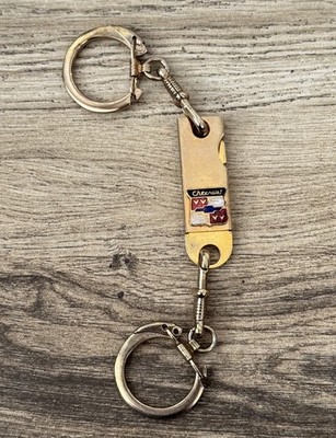Vintage Car Auto Chevrolet Pull Apart Gold Tone Keychain ￼