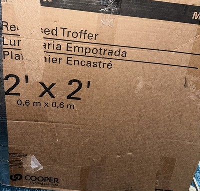 2x2 Ft. High-Output 45W 5800Lumens LED Troffer Flat Panel Light,5000K (120-277V)