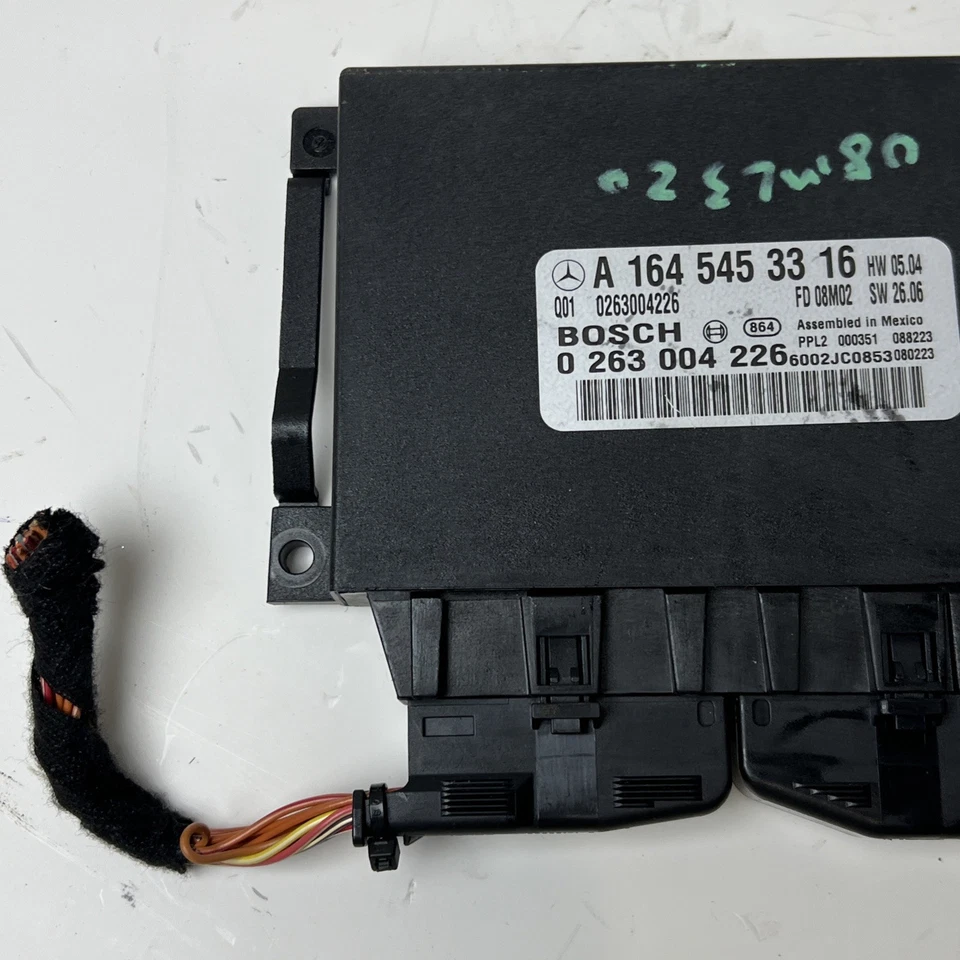 MÓDULO DE CONTROL DE ASISTENCIA DE ESTACIONAMIENTO PARKTRONIC 2008 MERCEDES-BENZ ML320 A1645453316 OEM Foto 2 de 4