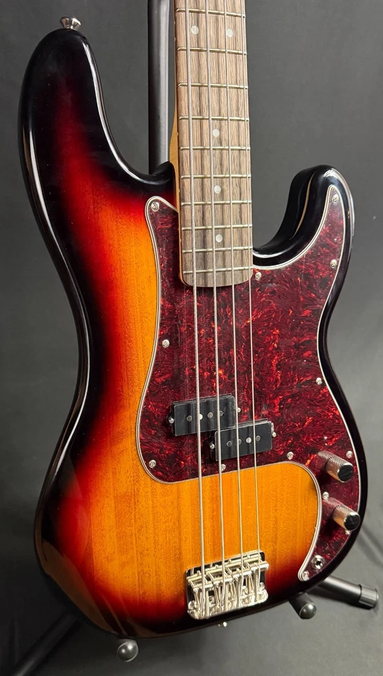 Squier Classic Vibe 60's Precision Bass 4-String P-Bass Guitar 3-Tone Sunburst - Image 3 of 4
