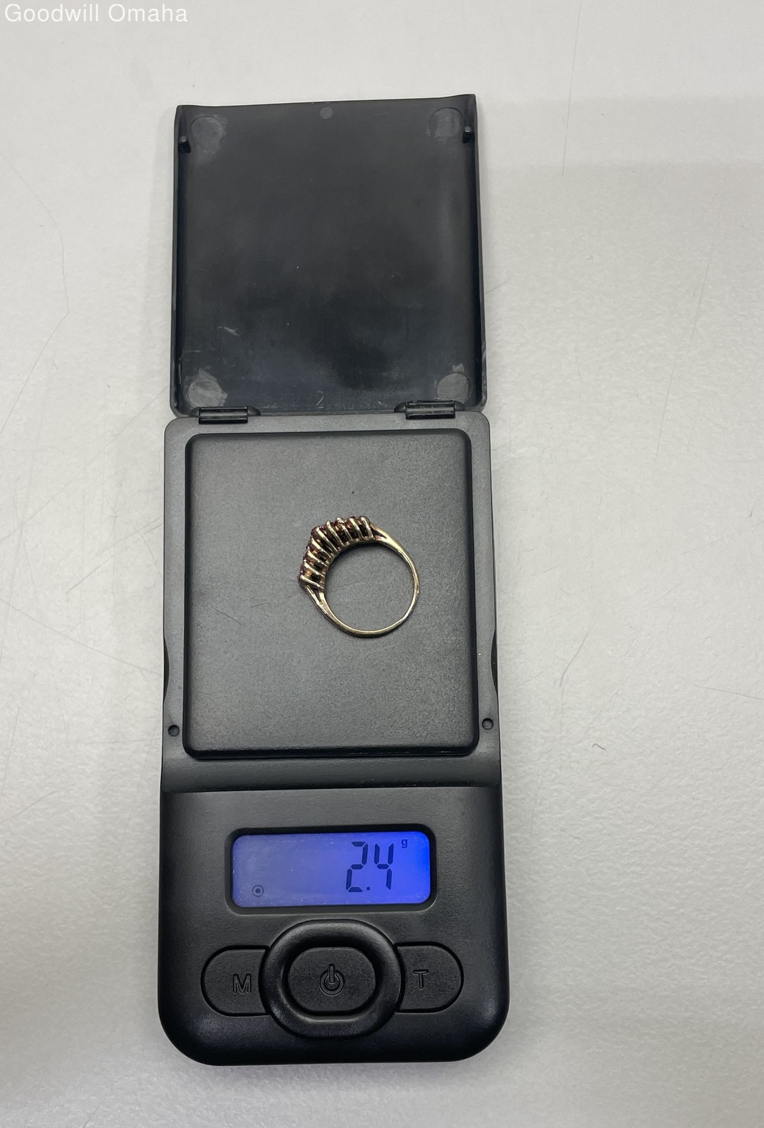 10KT Gold Multi-Diamond Chip & Ruby Gemstone Ring… - image 8