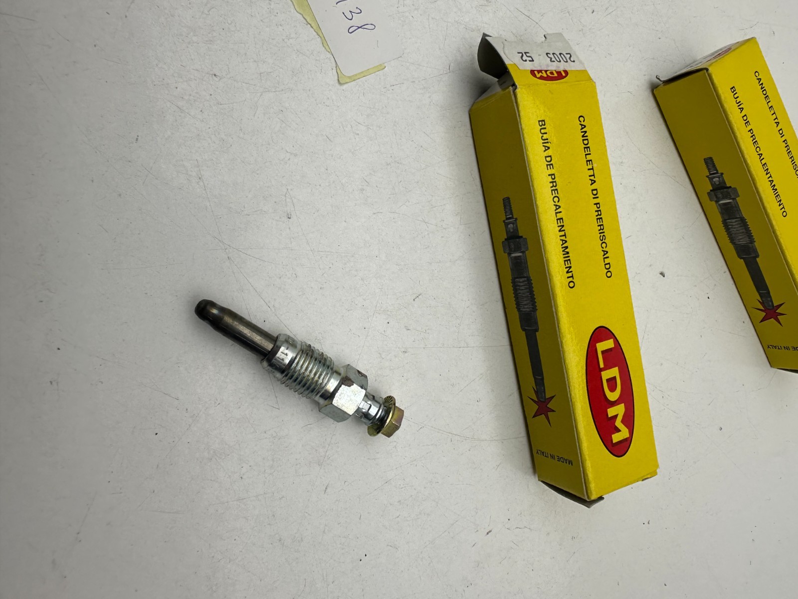 LDM Glow plug 10206 11V 8B 068905061 061905061 Golf 2-3 Passat b1 b2 b3 b4 b5 T4