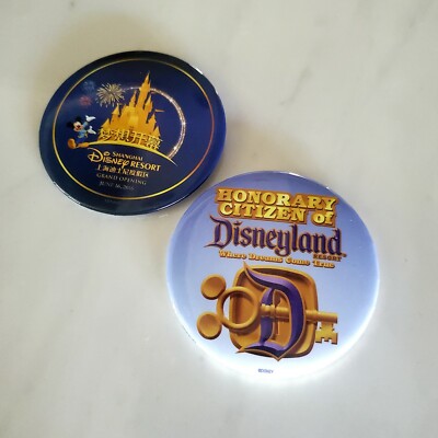 Set of 2 Disneyland Pins - '' Honorary Citizen '' + '' Shanghai Grand Opening ''