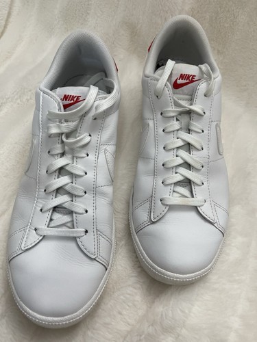 Nike Tennis Classic CS Mens 9 White Red Athletic Shoes Sneakers