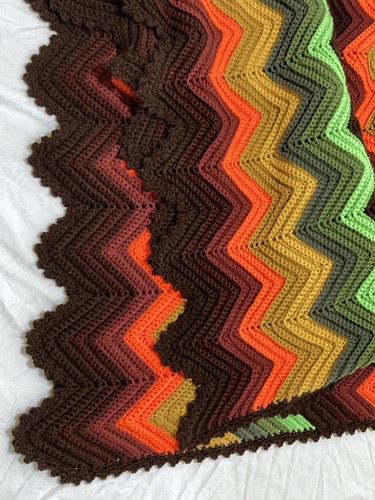 Afghan Throw Blanket EXTRA Large Multi-Color Funky Chevron Stripes, 100" x 72" - Picture 3 of 6