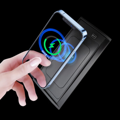 Sale Center Console Phone Wireless Fast Charging Pad for Toyota Fortuner 2022