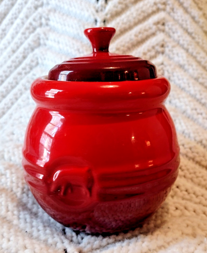 Le Creuset Stoneware Sauce Pot W/Lid Cerise Red Pig BBQ Ceramic No Brush - Picture 3 of 7