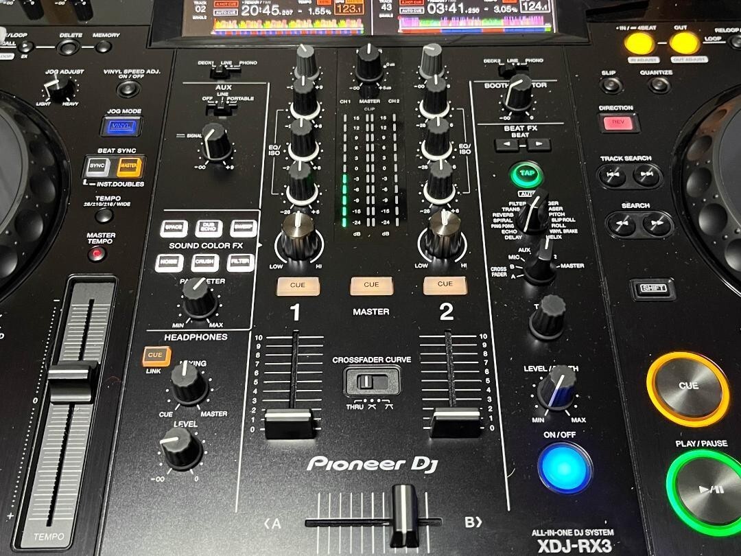 Pioneer XDJ-RX3 All-in-One DJ System Standalone Controller