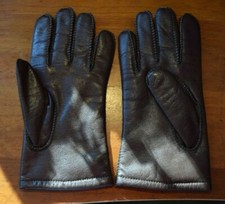 Women's Grandoe gloves in dark brown VTG leather with soft brown inside lining