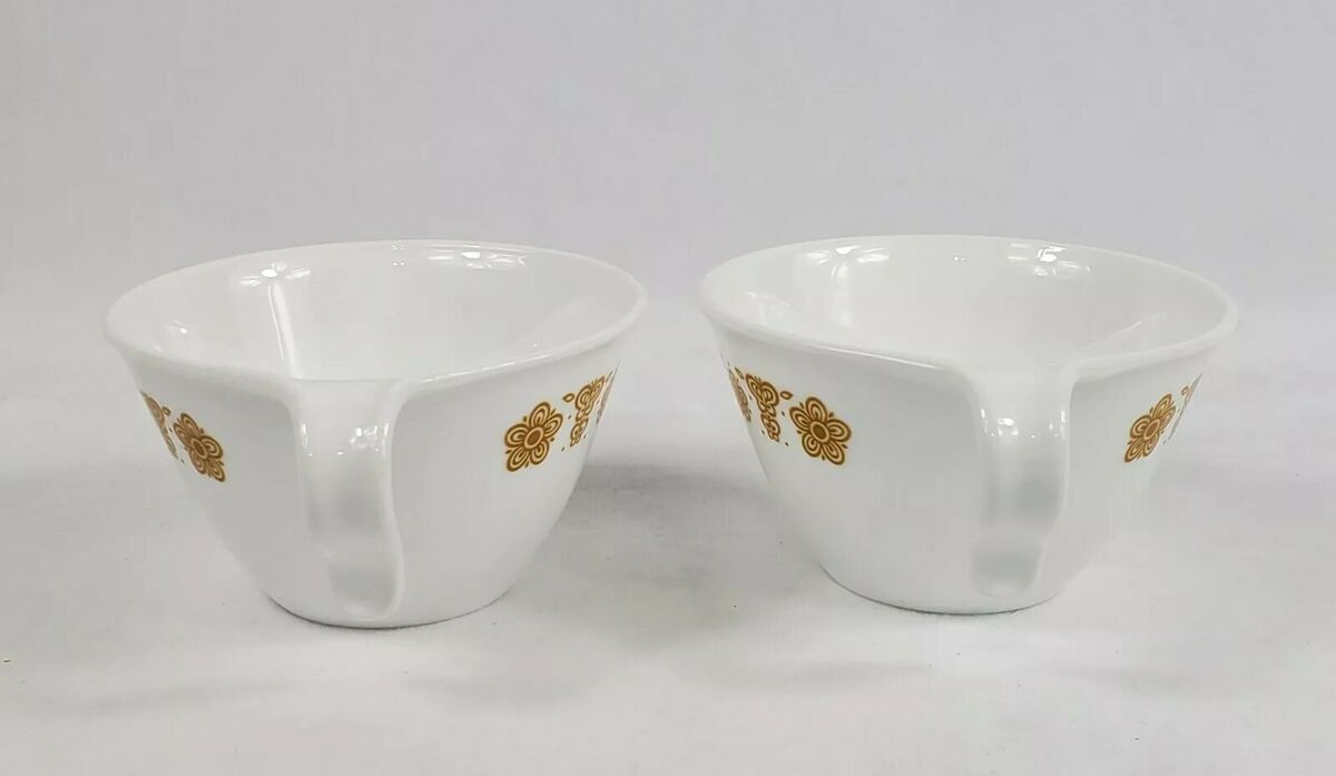 Vintage Set of 2 Pyrex Corelle Corning Butterfly Gold Coffee Vintage Set of 2 Pyrex Corelle Corning Butterfly Gold Coffee