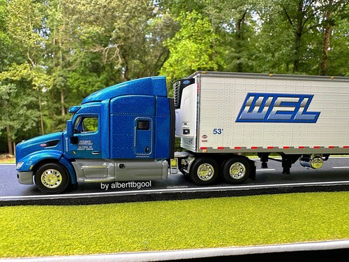 DCP 1/64 WEL Peterbilt 579 Brand New Item # 60-1044 - Picture 11 of 12