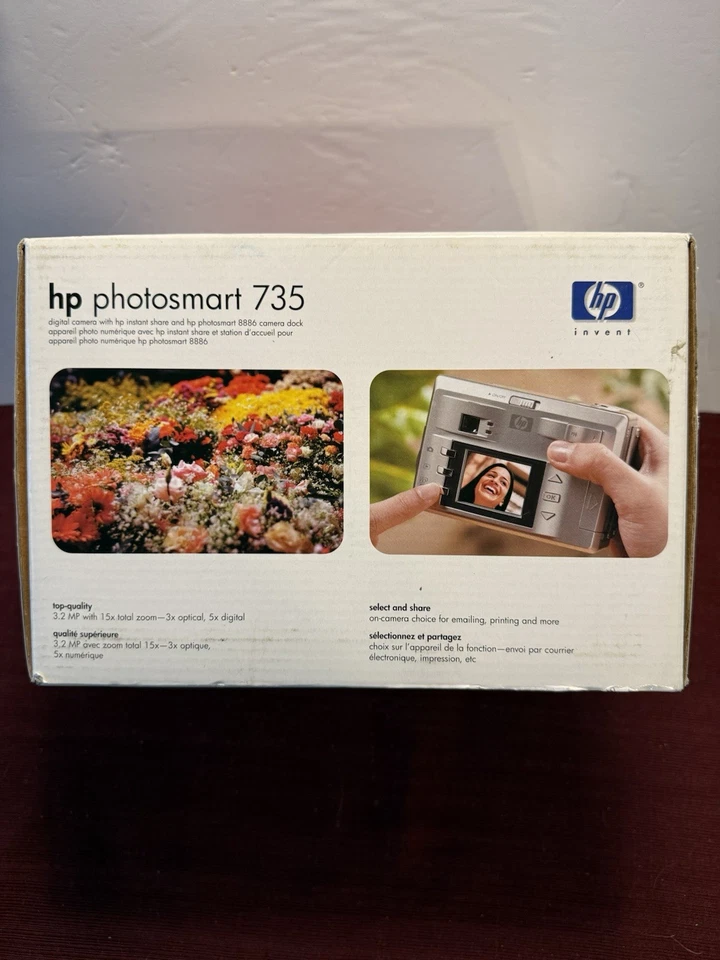 HP Photosmart 735xi Digital Camera W/ Dock 3.2 MP 15X Zoom Open Box W "REMOTE" - Image 3 of 4