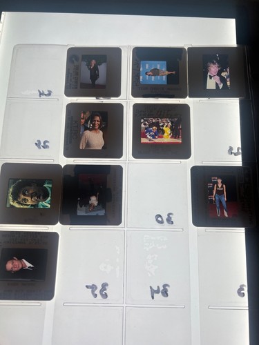 300+ Amazing Celebrity ORIGINAL LOT 35MM SLIDE A LISTER ACTOR ACTRESS PHOTO #25 - Picture 4 of 17