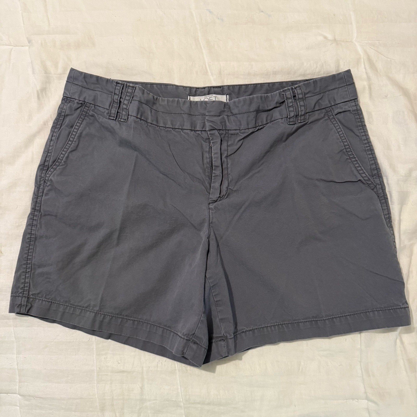 Ann Taylor LOFT Shorts Womens Gray The Riviera Chino 100%  Cotton size 10
