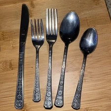 Interpur FLORENZ Stainless Flatware Korea Lot of 4  - 5 piece place settings EUC