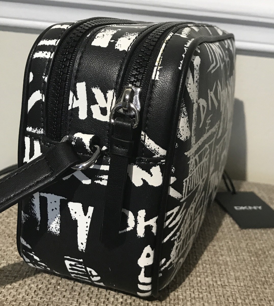 tilly camera bag dkny