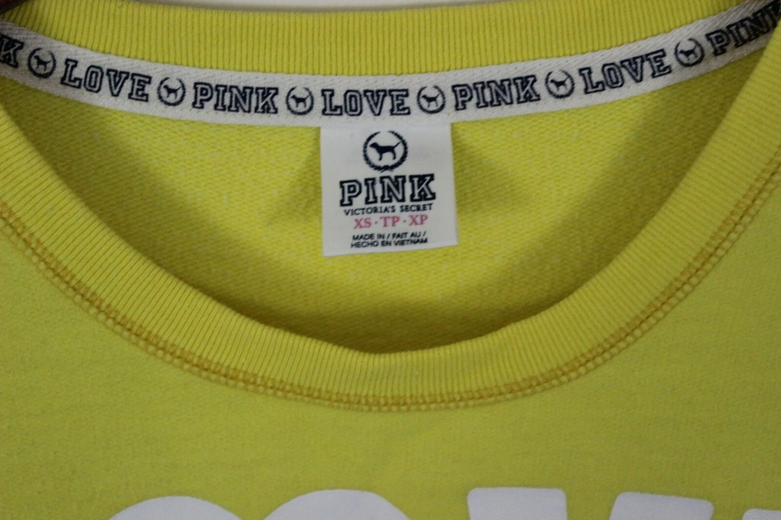 UNDERCOVER Felpa donna ROSA by Victoria's Secret taglia XS colore giallo rosa amore