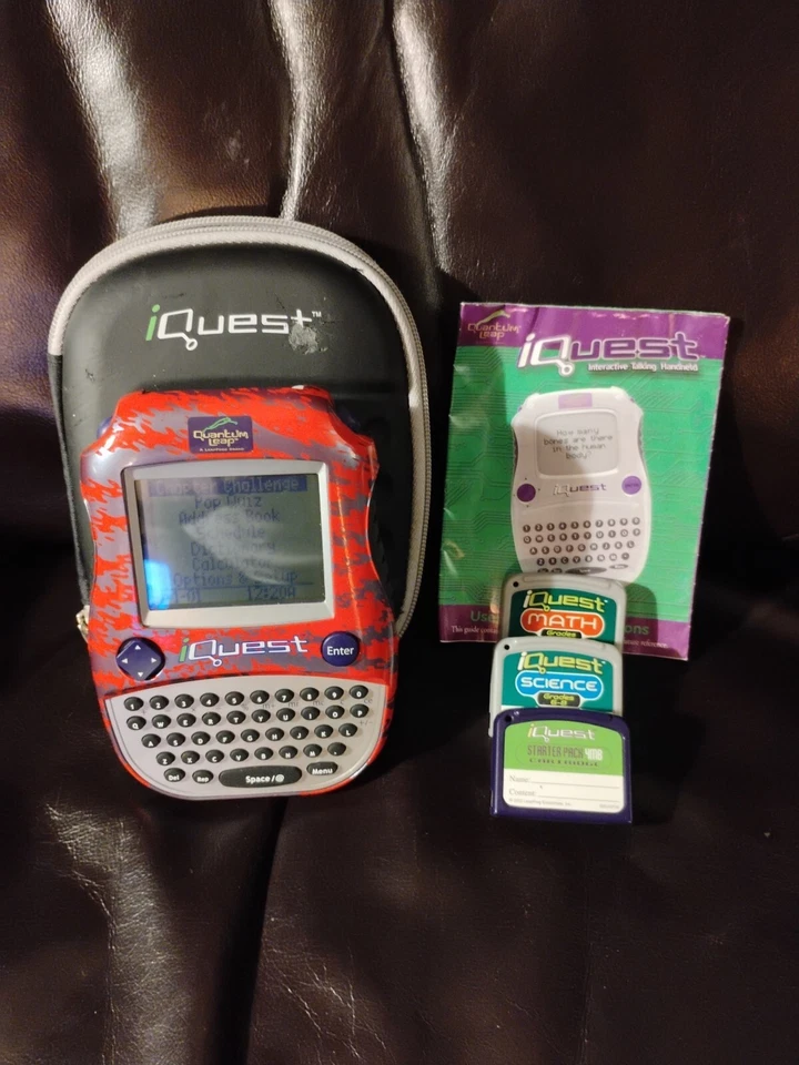 Quantum Leap iQuest Handheld Console Bundle w/ 3 Cartridges LeapFrog WORKS! - Image 2 of 4