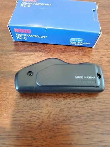 RICOH CORP Camera Remote Control Unit RC-8 - Picture 2 of 3