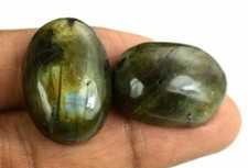 Labradorites naturelles de Madagascar - 88,30 carats