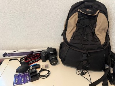 Canon EOS 80D 24.2MP Full-HD DSLR WiFi + Kit Objektiv Refurbished + Zubehörpaket