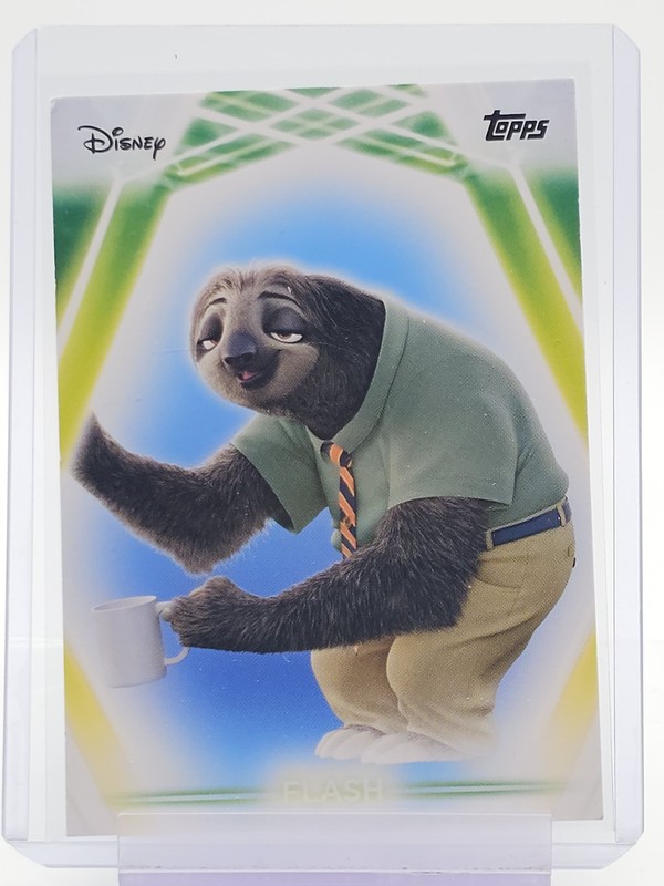 FLASH 2026 TOPPS DISNEY NEON BASE ZOOTOPIA #63 Q7183