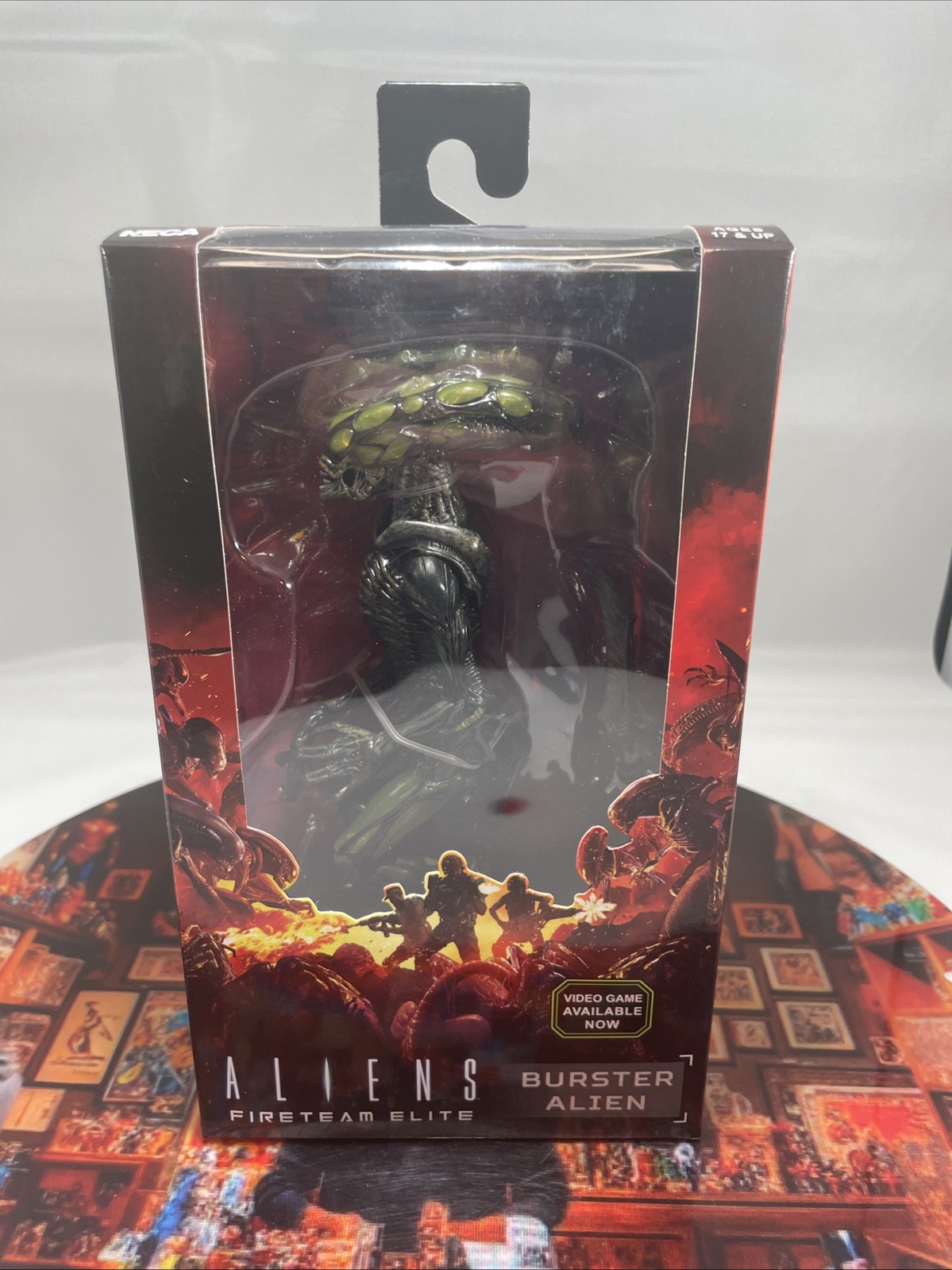 Neca Aliens Fireteam Elite 7-inch Burster Alien Action Figure 51721