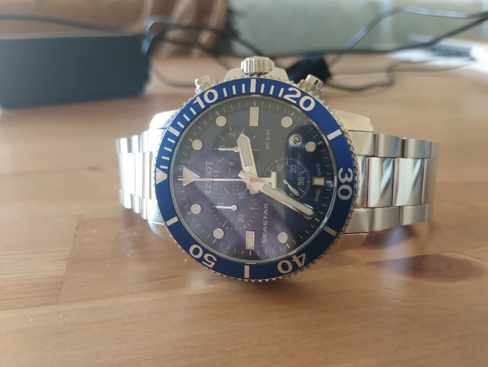 Orologio da uomo Tissot T-Sport Seastar 1000 Chronograph Diver T120.417.11.04... - Immagine 2 di 4