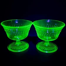 Vtg Anchor Hocking Roulette Vaseline Uranium Sherbet Glasses Set of 2