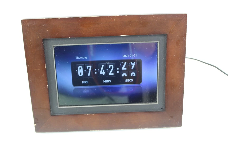 Brookstone FSM08ESB 8" Photo Share Frame - Image 2 of 4