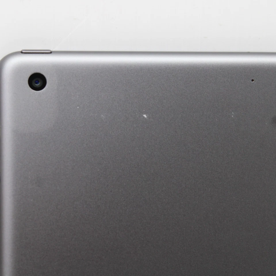 Apple iPad A2197 iOS 18.5 10.2" Retina Tablet 32GB SSD 3GB RAM Apple A10 Fusion - Image 3 of 4