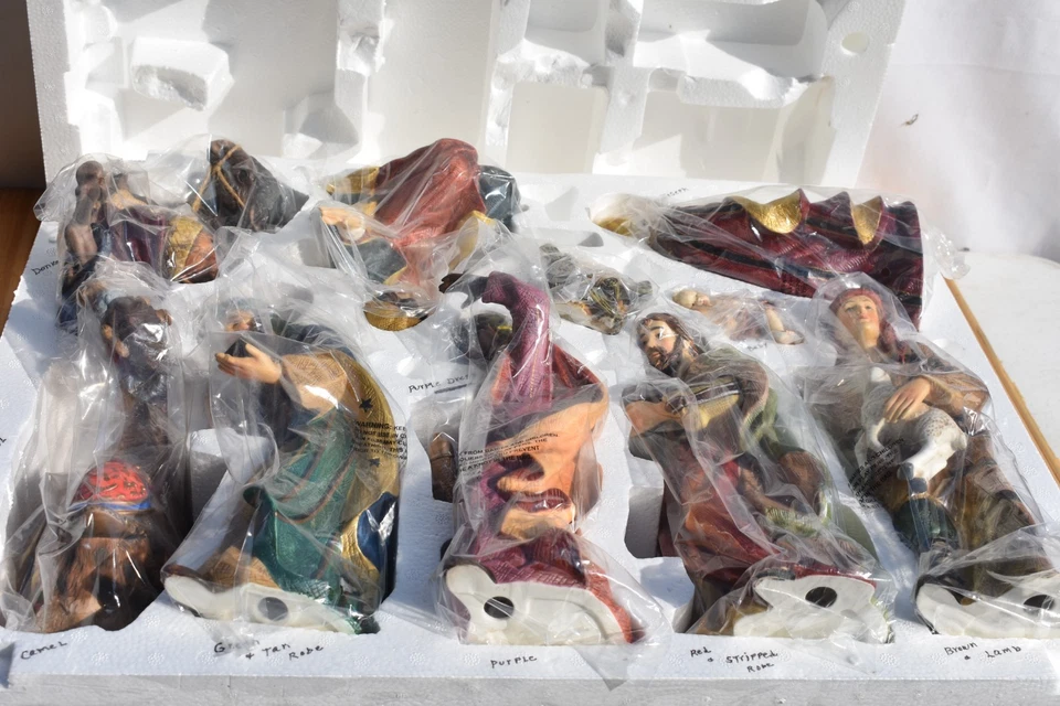 Belén Grandeur Noel Edición Coleccionista 9 piezas Porcelana Grande 1999 De Colección Foto 3 de 4