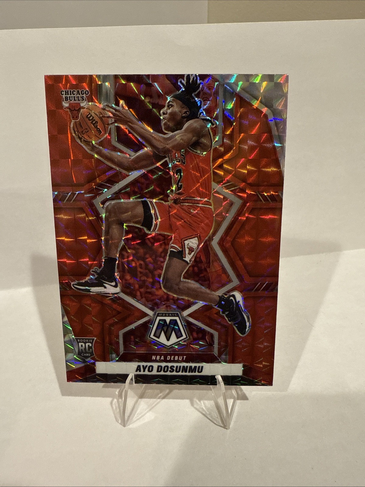 2021-22 Panini Mosaic Ayo Dosunmu #279 Red Mosaic Nba Debut