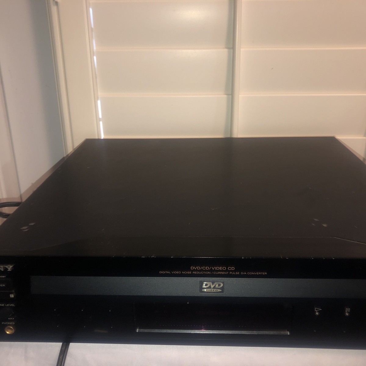 Sony DVP-S7000 Audiophile Reference Standard Hi-End DVD/CD Player