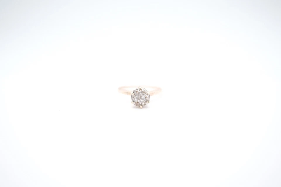 14K Yellow Gold Filigree Diamond Cluster Ring Size 6.5   - Image 2 of 4