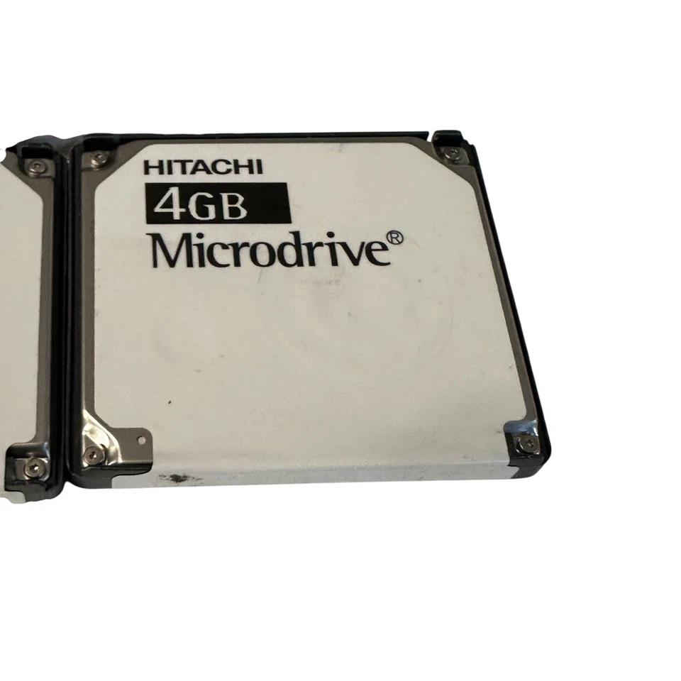 Lot of 3 Hitachi 4GB Microdrive Model HMS360404D5CF00 - Image 2 of 4