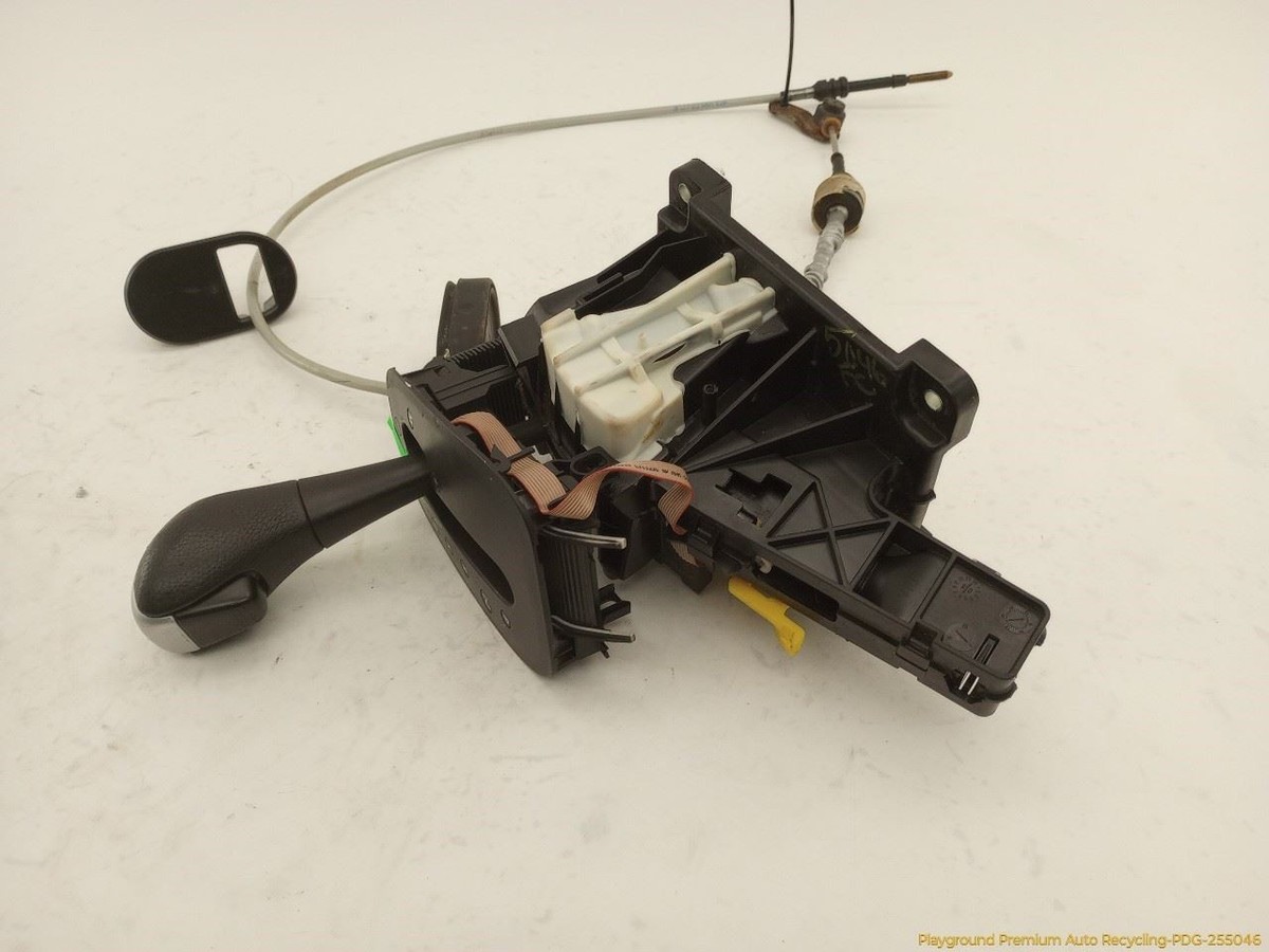 03-11 Saab 9-3 93 Automatic Transmisssion Floor Shifter Assembly