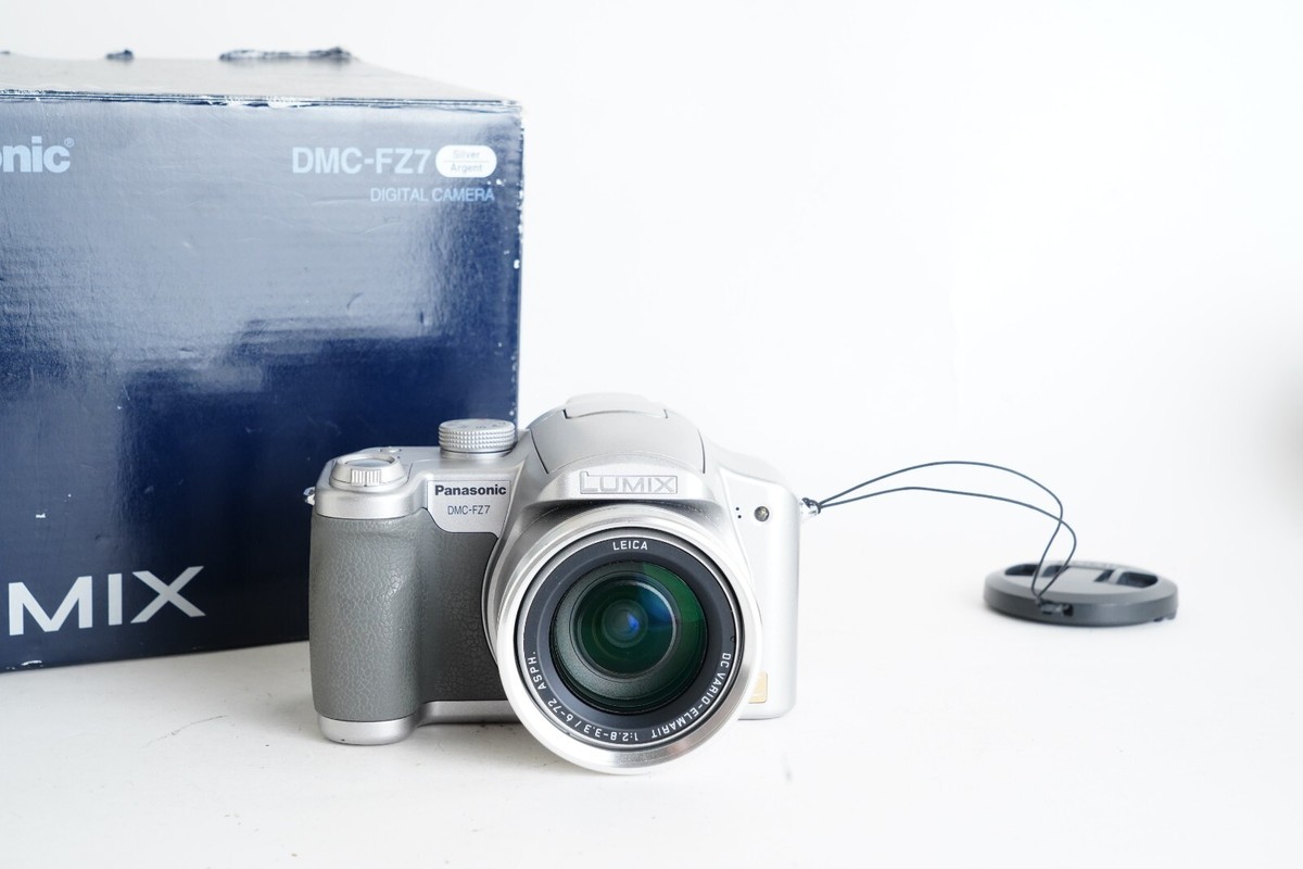 Panasonic Lumix DMC-FZ7 12x Leica Silver Bridge Camera