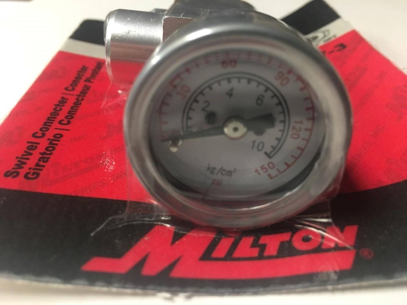 Milton Heavy Duty 1/4" Female NPT 657-3 Swivel Hose Fitting Connector 