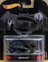 Batwing Batman V Superman Batmobile Vs Retro Entertainment 1:64 Hot Wheels DWJ73