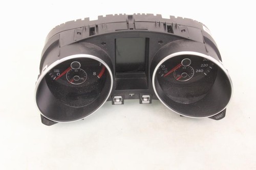 Tacho Kombiinstrument 5K0920870D VW Golf VI 6 1.6L 75KW